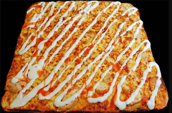 buffalo chicken wing pizza